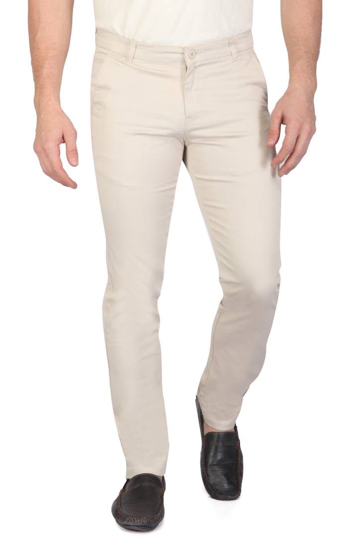 Men's Beige Cotton Solid Slim Fit Chinos