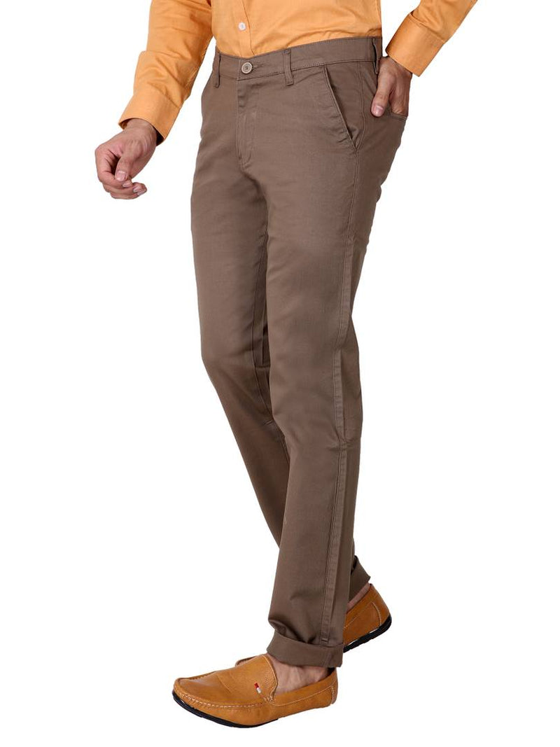 Men's Brown Cotton Solid Slim Fit Chinos