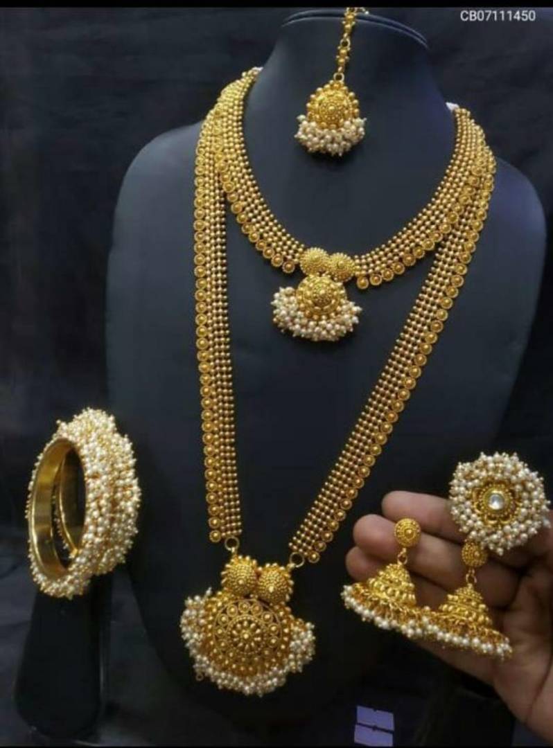 GOLDEN TRADITIONAL  BEADED CHOCKER WITH RANI HAAR WITH EARRINGS MAGTIKA BANGLES AND RING