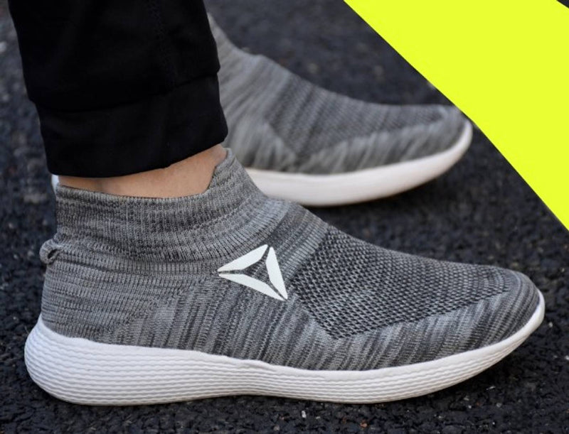 Ultra Light Grey Flyknit Sports Sneaker For Men