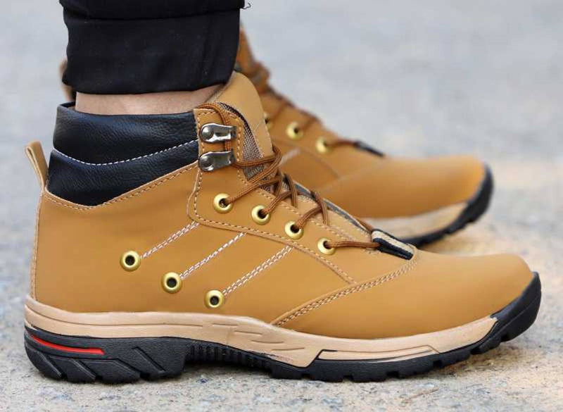 Men's Stylish and Trendy Tan Solid Synthetic Leather Casual Flat Boots