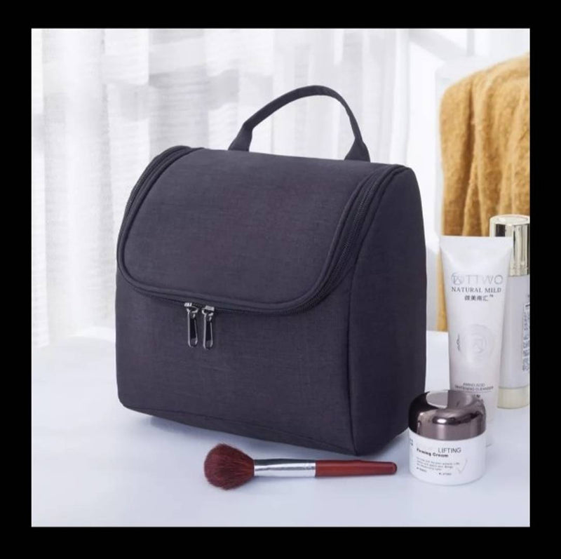 Men & women Waterproof Hanging Cosmetics Bag and cases.