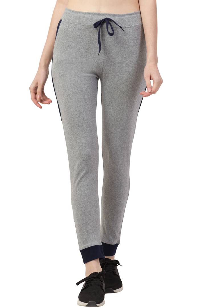 Comfy Grey Cotton Solid Active Wear Trackpant For Women